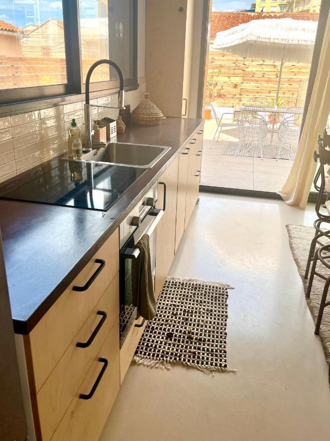 Nid Douillet Sur Roof Apartment Perpignan